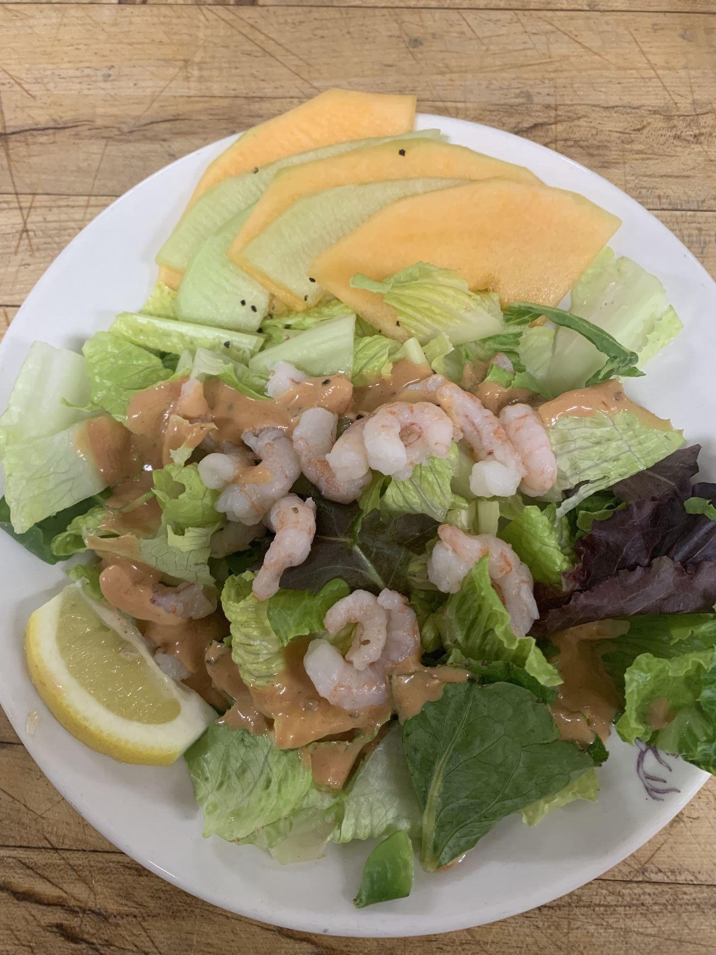 Elegant shrimp salad